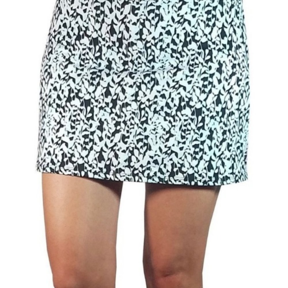Tranquility by Colorado Clothing floral skort